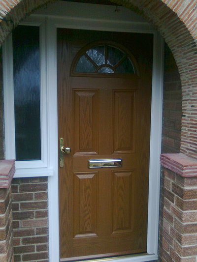 Composite door Entrance 44 side light oak