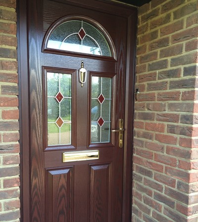 Composite door Entrance 44 rosewood red diamonds